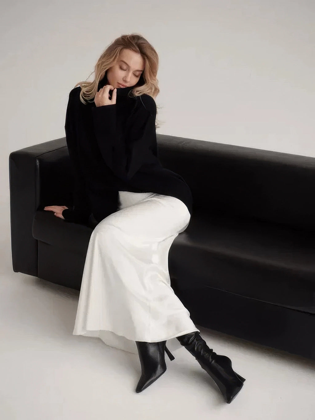 Jupe blanche droite chic amincissante