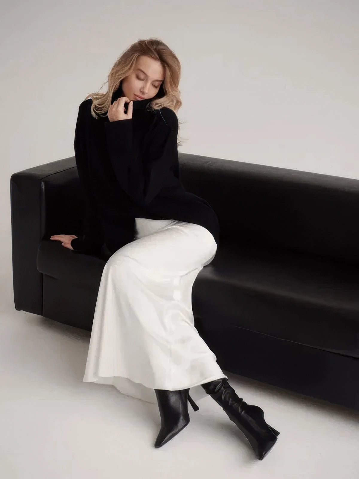 Jupe blanche droite chic amincissante