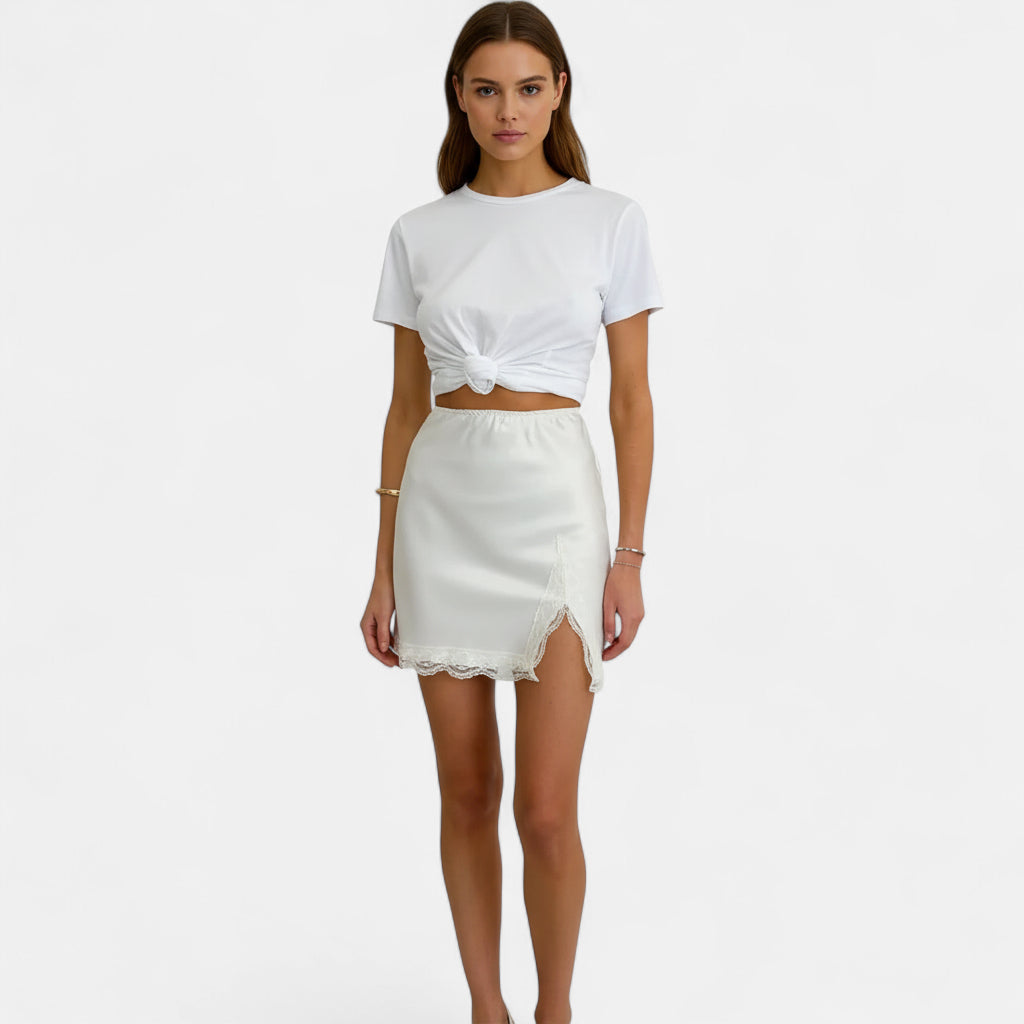 Jupe en satin blanche